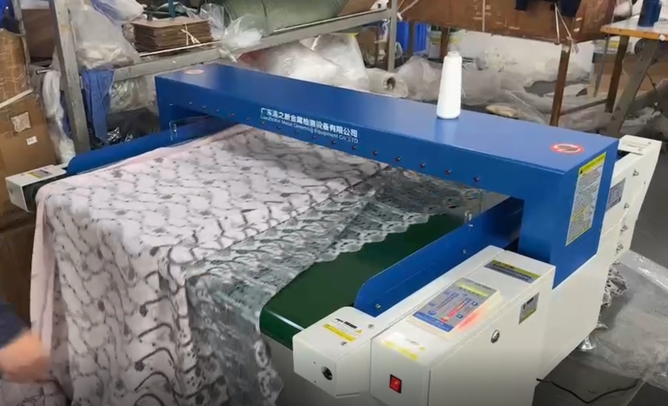 斷針檢測(cè)"神器" 東莞某繡花廠檢針機(jī)使用現(xiàn)場(chǎng)